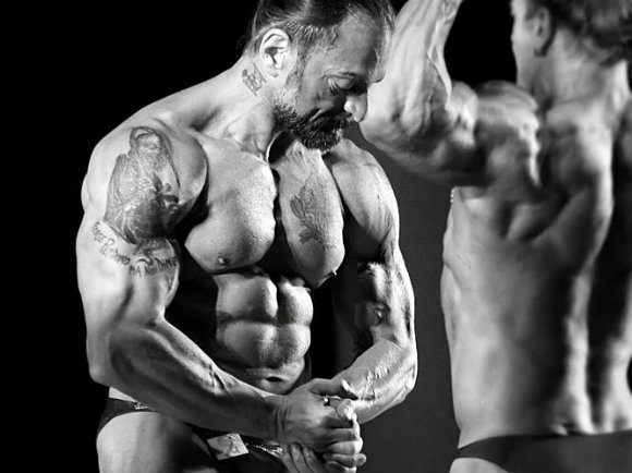 Fabio Zonin - Built Strong
